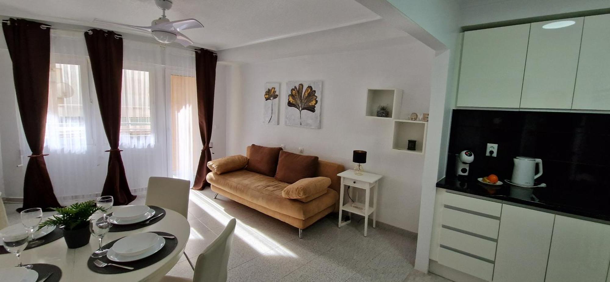 Apartments On The Beach In Torrevieja Exterior photo