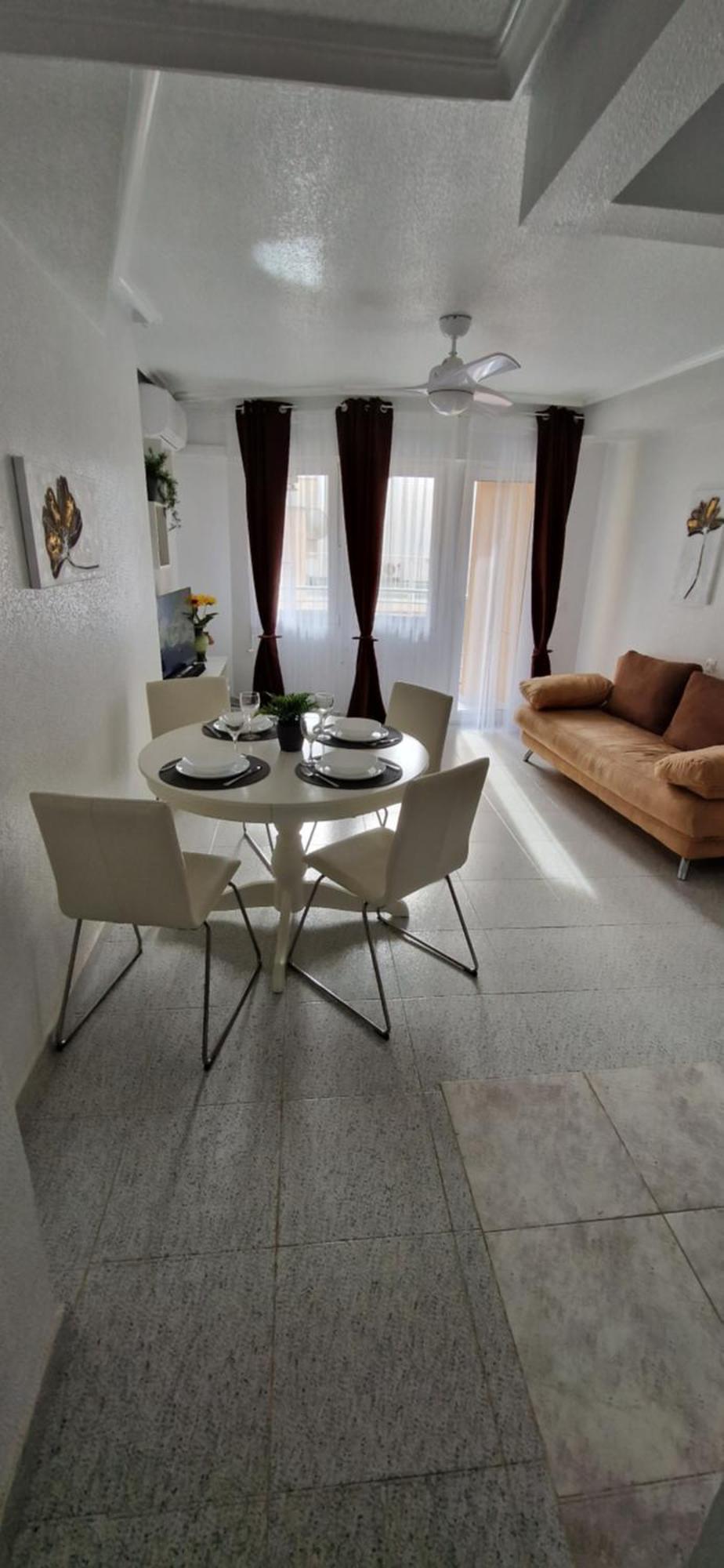 Apartments On The Beach In Torrevieja Exterior photo